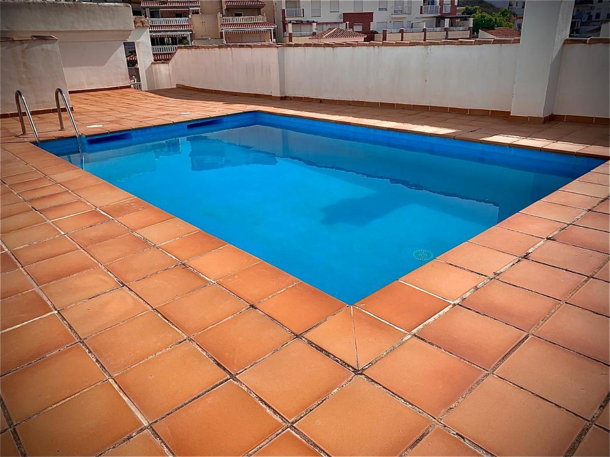 Apartamento En La Herradura Con Piscina Y Parking מראה חיצוני תמונה